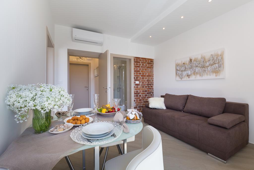 Central Boutique Apartments With Balconies, In Walking Distance To The Sea ザダル エクステリア 写真