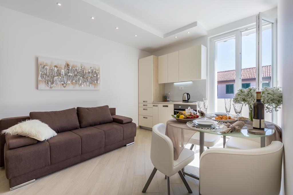 Central Boutique Apartments With Balconies, In Walking Distance To The Sea ザダル エクステリア 写真